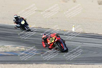 media/Dec-07-2025-CVMA (Sun) [[3e7d2de5dc]]/Race 10-Formula 40 Open/